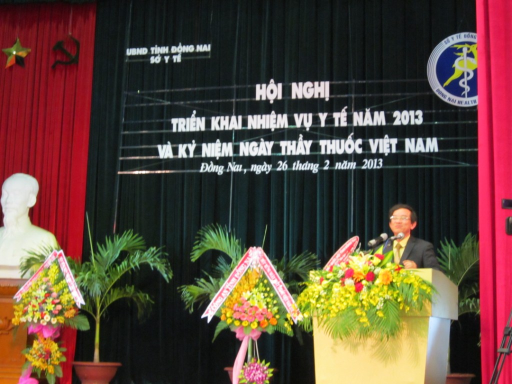 Hội nghị triển khai nhiệm vụ công tác Y tế năm 2013 2255 [Desktop Resolution].jpg
